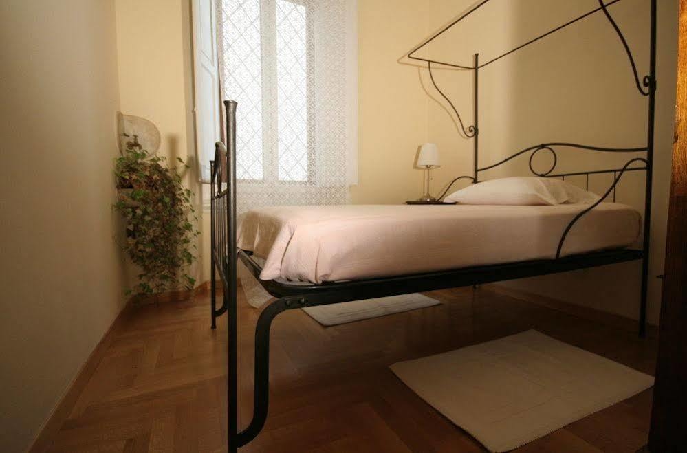 B&B Emily'S Rooms Florence Extérieur photo